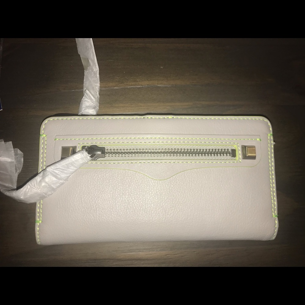 NWT Rebecca Minkoff wallet